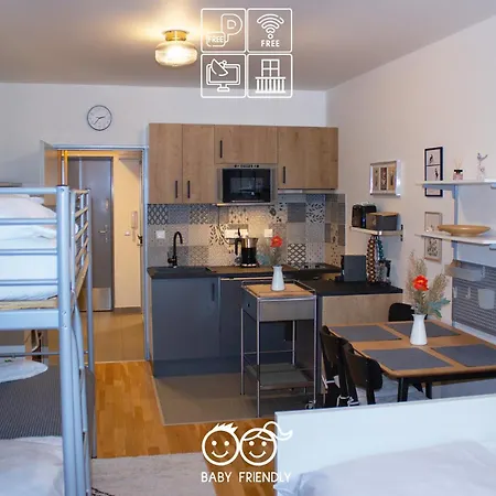 Apartamento Enjoy - Atraktivní Slunné čertovka V Centru Harrachova S Herní Konzolí, Netflix, Jedinečným Výhledem Na čertovu Horu A Areál Skokanských Můstků Se Sjezdovkou *